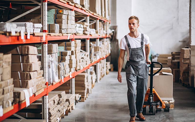 benefits of warehouse cleaning services
