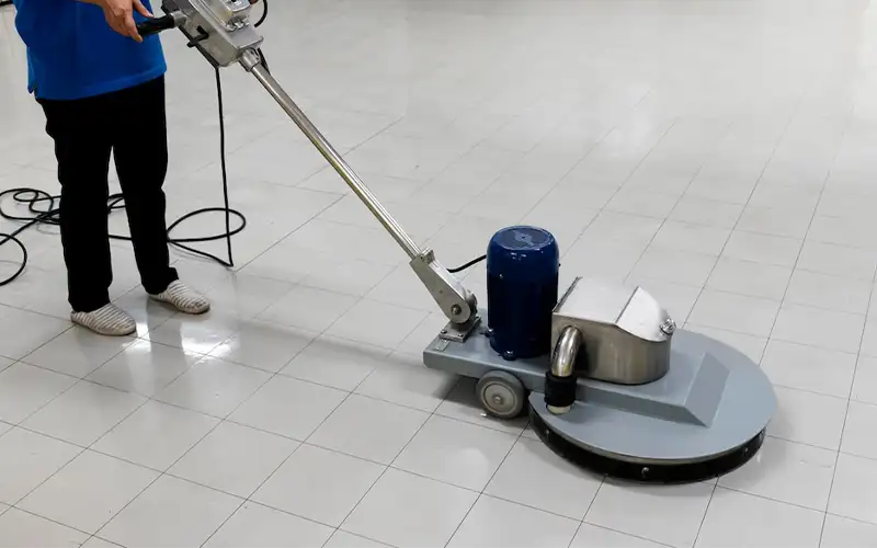 spray buffing floor