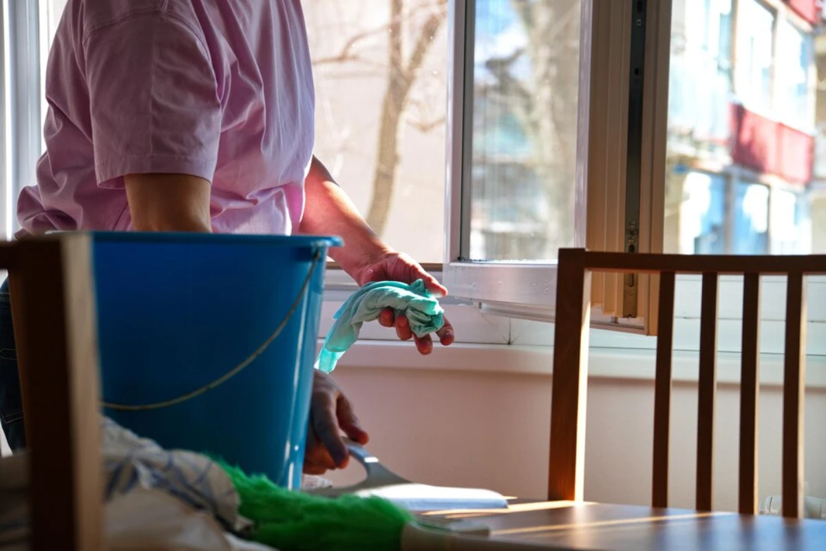 Cleaning Schedule for Busy Parents